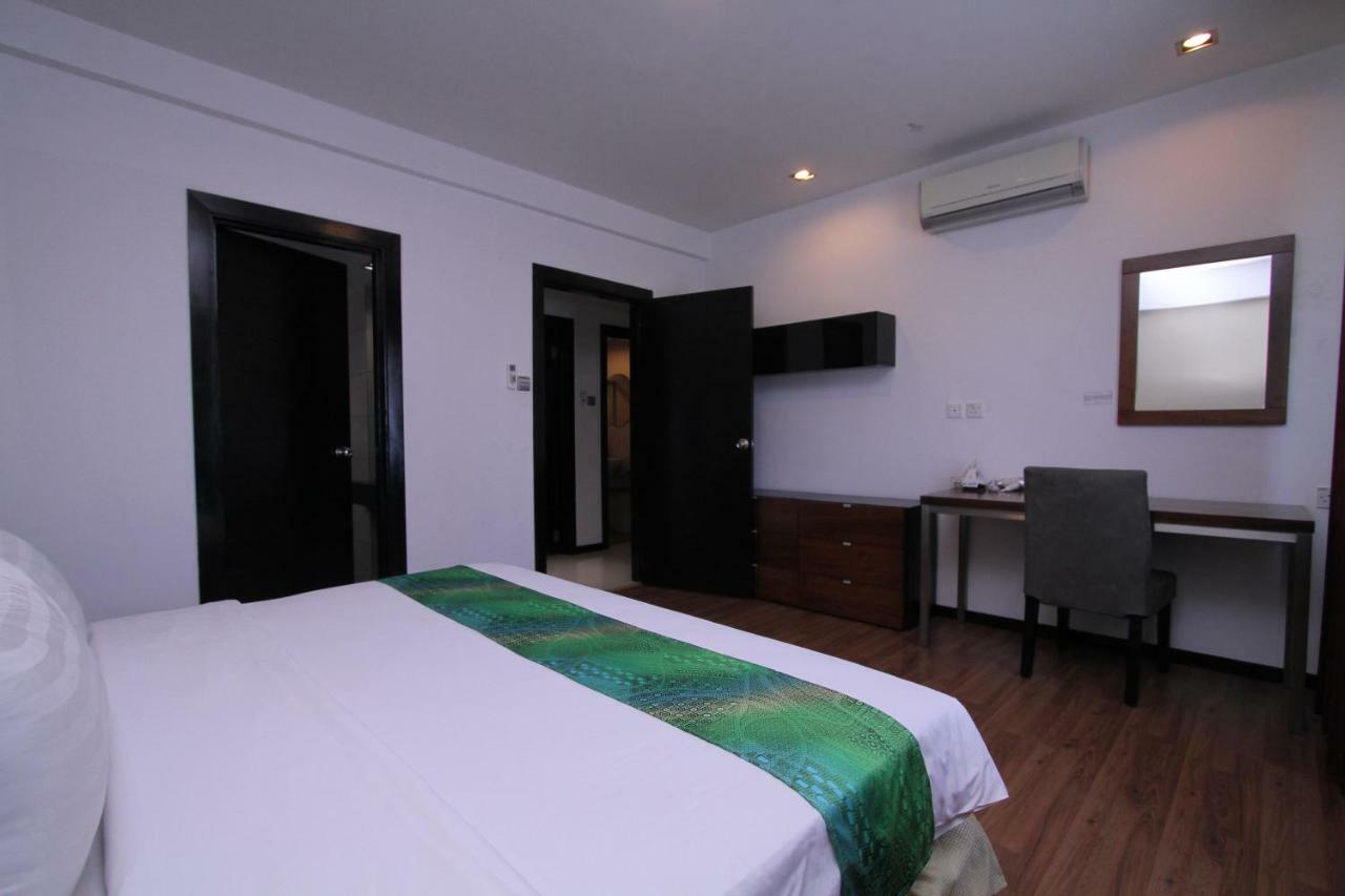 Likas Square - Kk Apartment Suite Kota Kinabalu Exterior photo